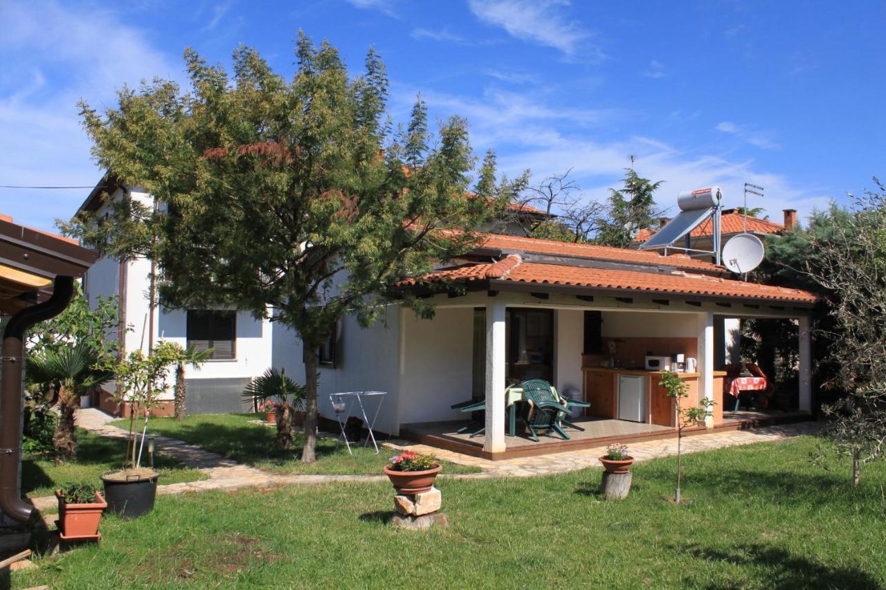 Studio Umag 7666A Экстерьер фото